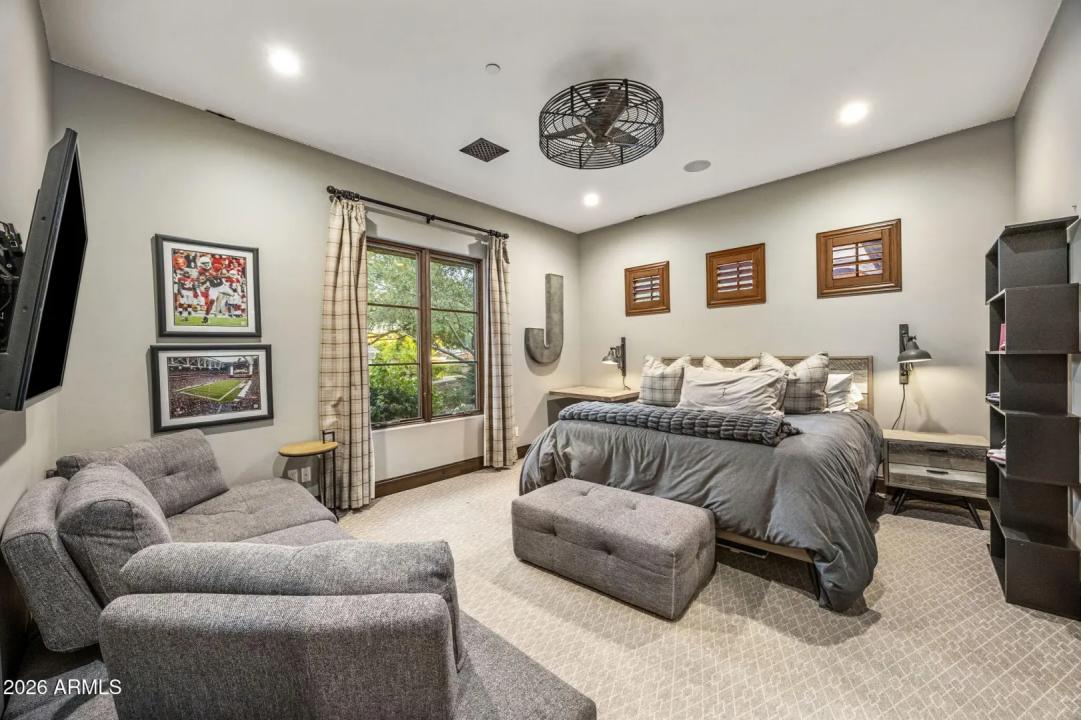 Real Estate Picture 58
