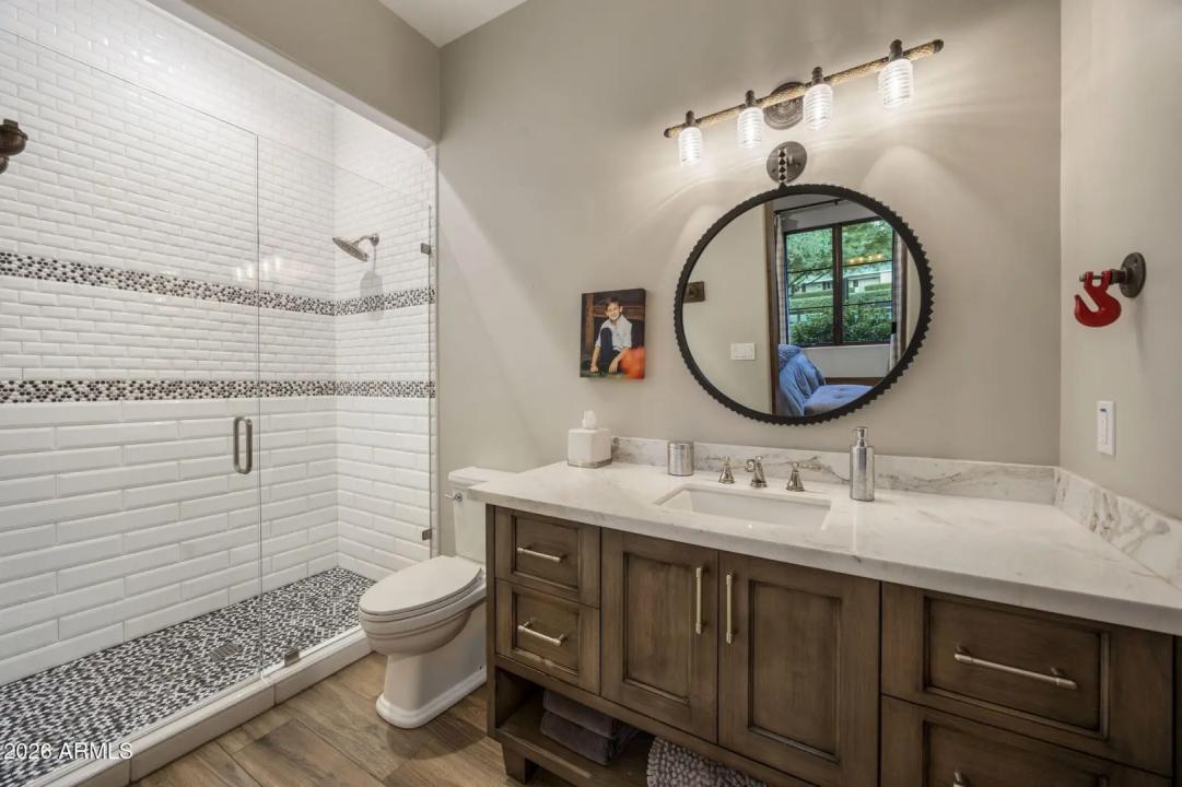 Real Estate Picture 59