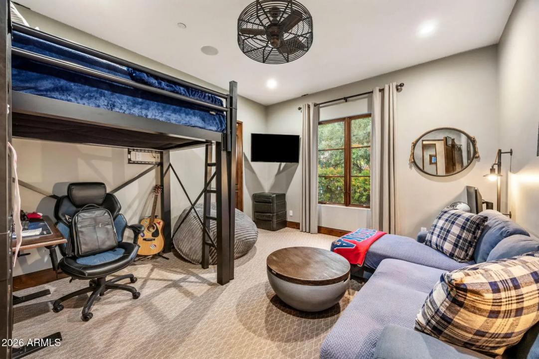 Real Estate Picture 62