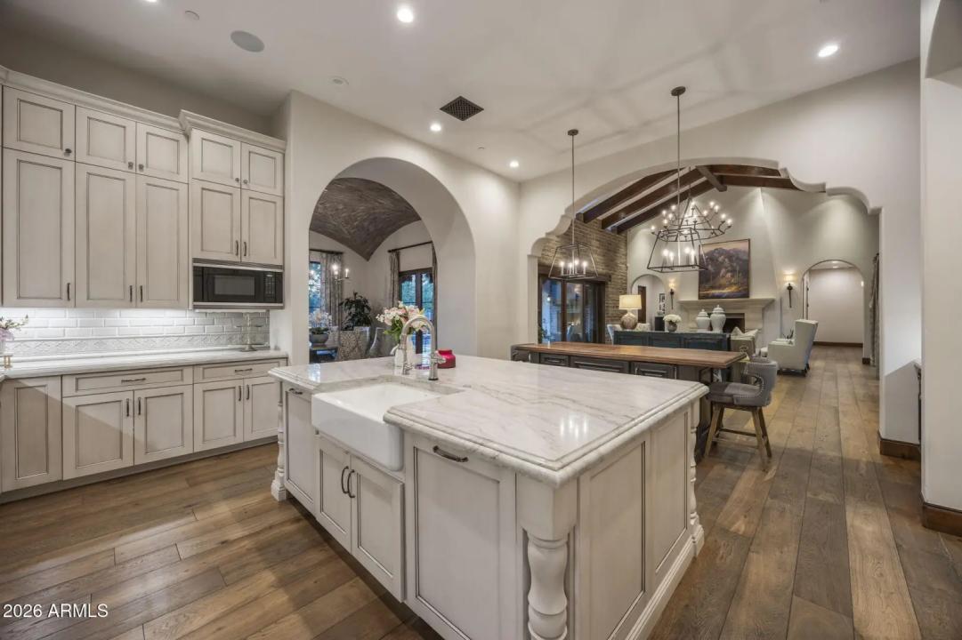 Real Estate Picture 66
