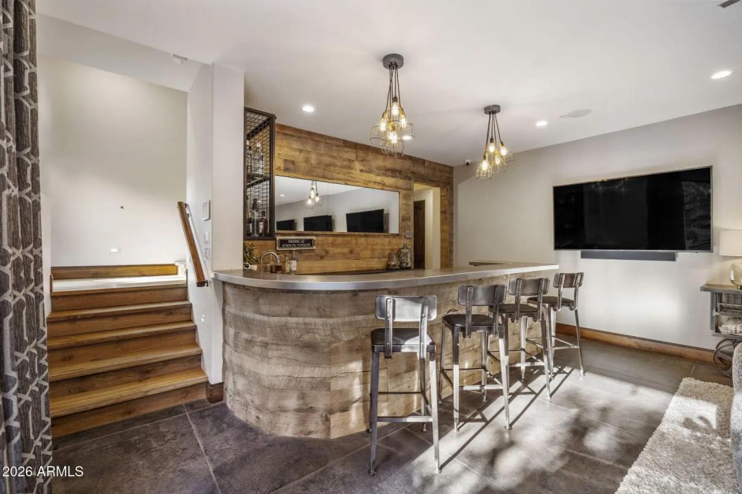 Real Estate Picture 69