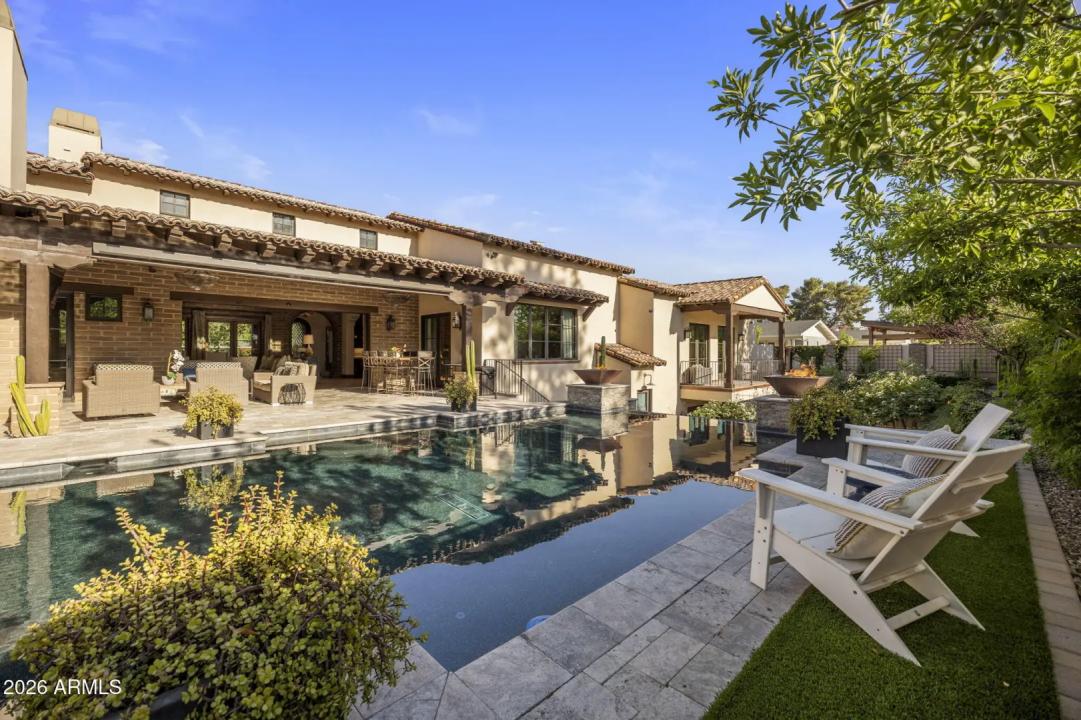 Real Estate Picture 90