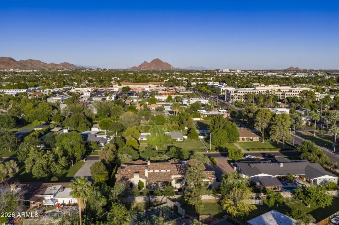 Real Estate Picture 103