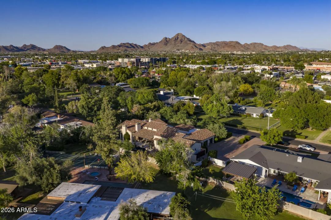 Real Estate Picture 104