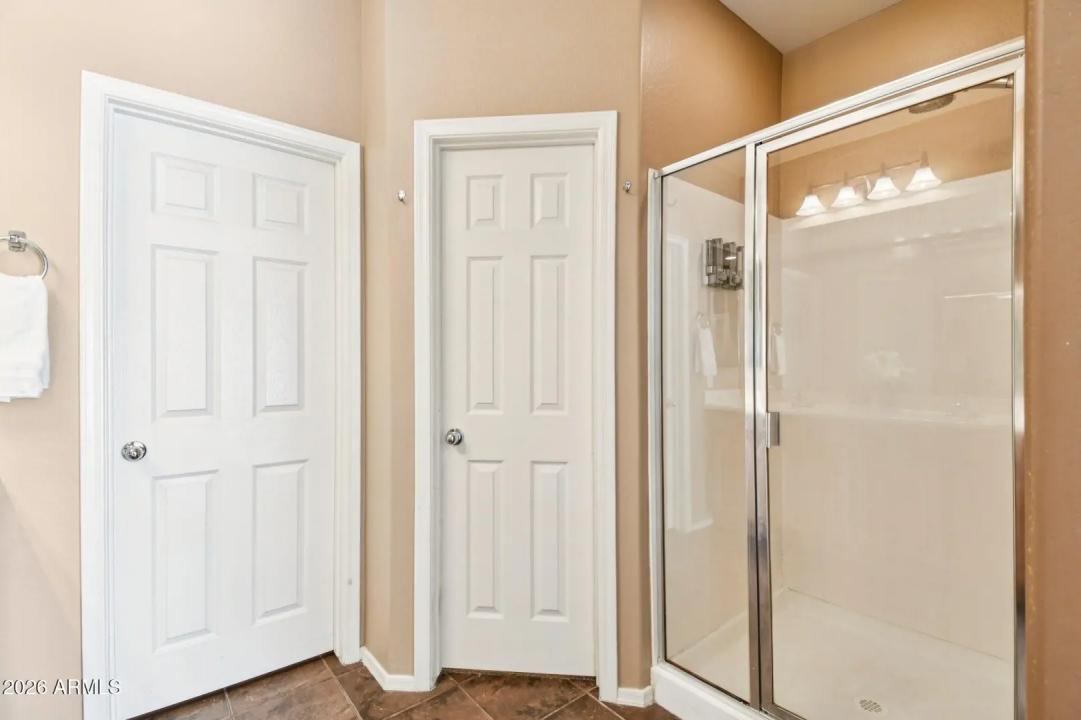 Real Estate Picture 22