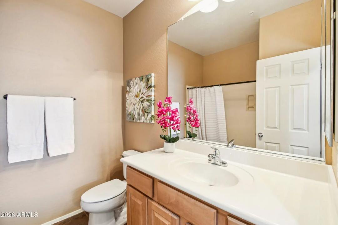 Real Estate Picture 30