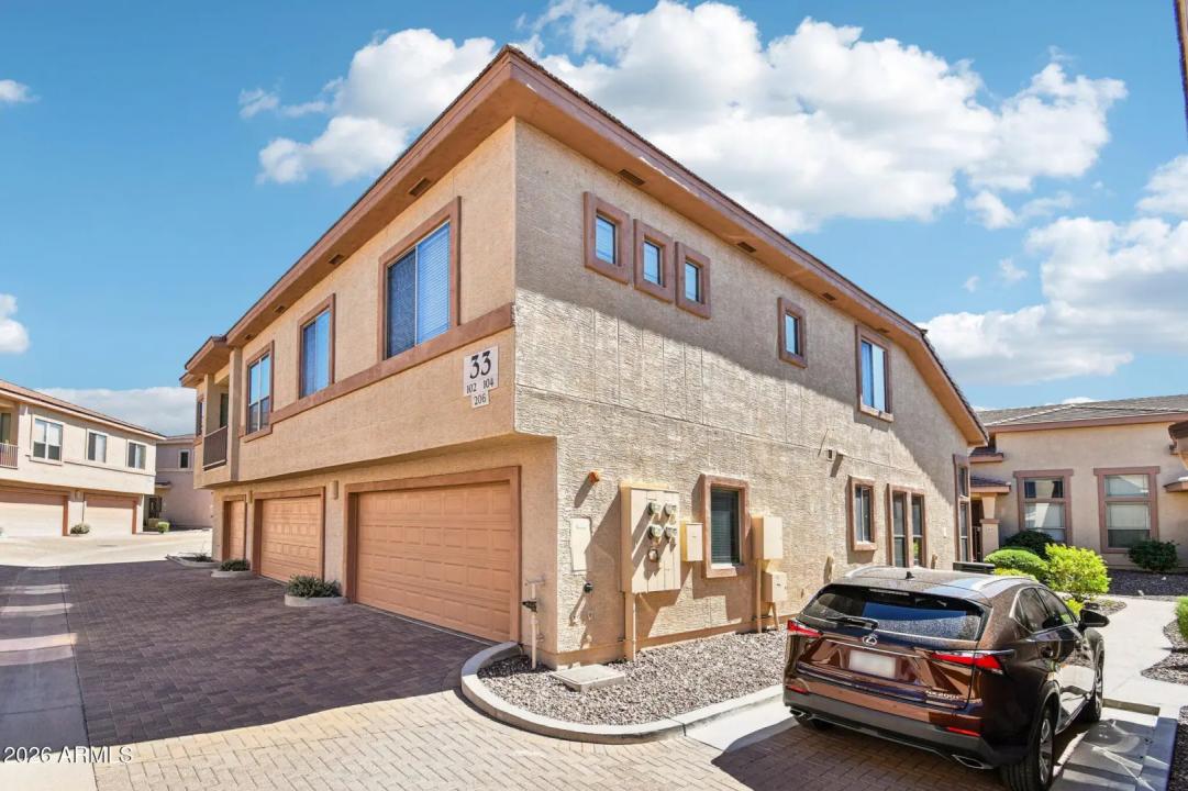 Real Estate Picture 36