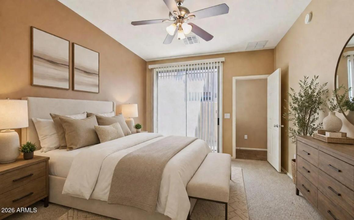 Real Estate Picture 5