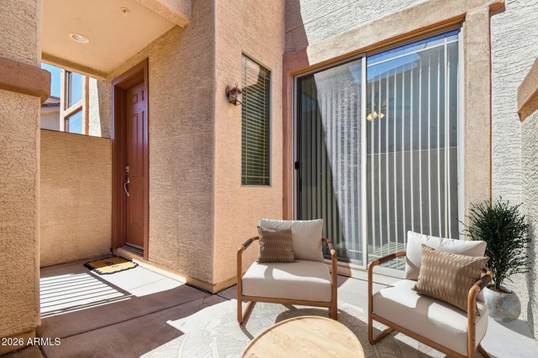 Real Estate Picture 6