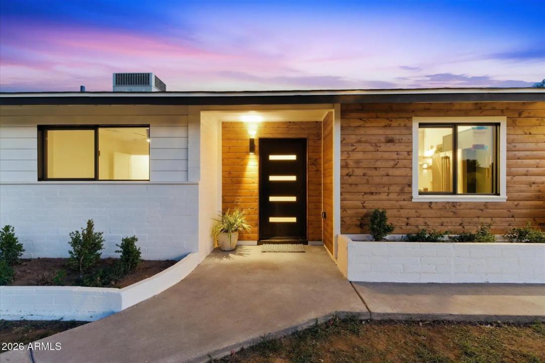 Real Estate Picture 28