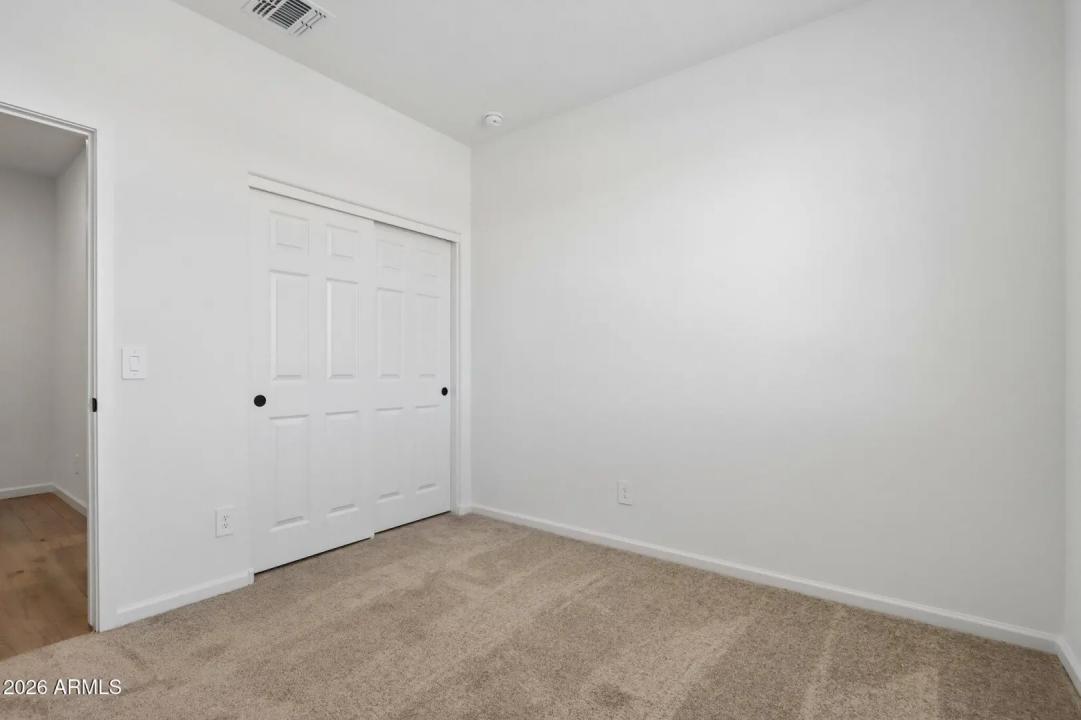 Real Estate Picture 13