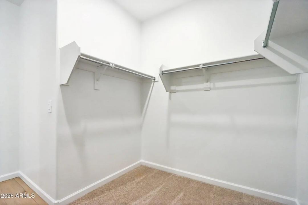 Real Estate Picture 32