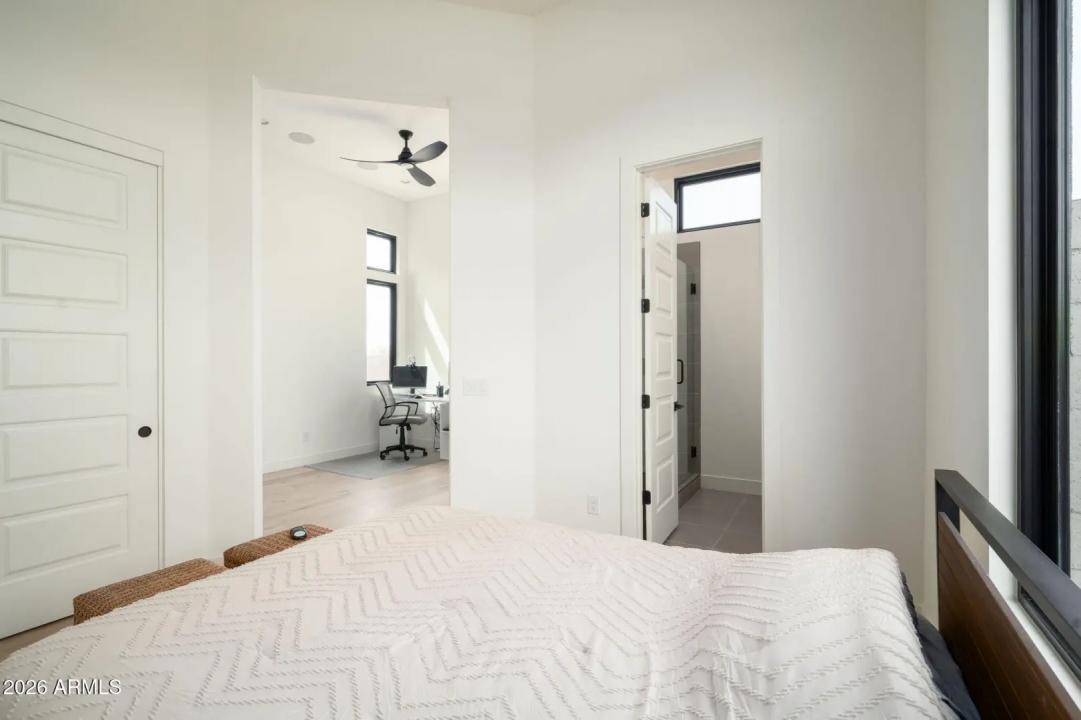 Real Estate Picture 20