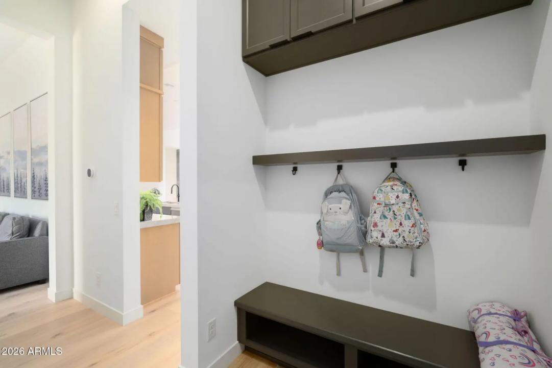 Real Estate Picture 25