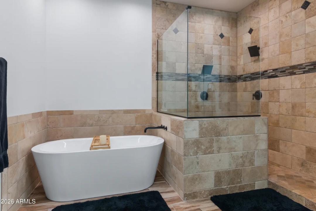 Real Estate Picture 29