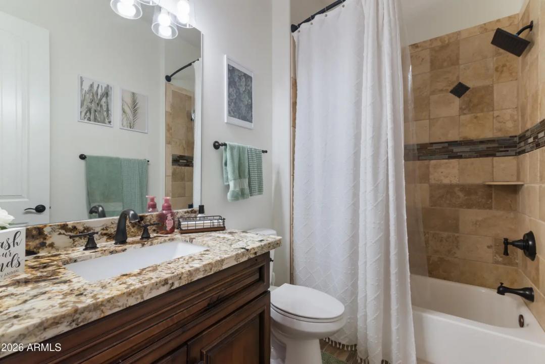 Real Estate Picture 36