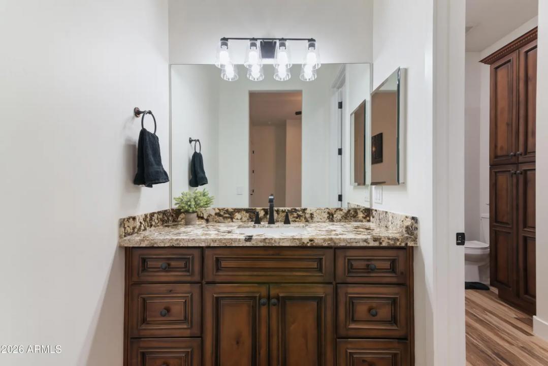 Real Estate Picture 31