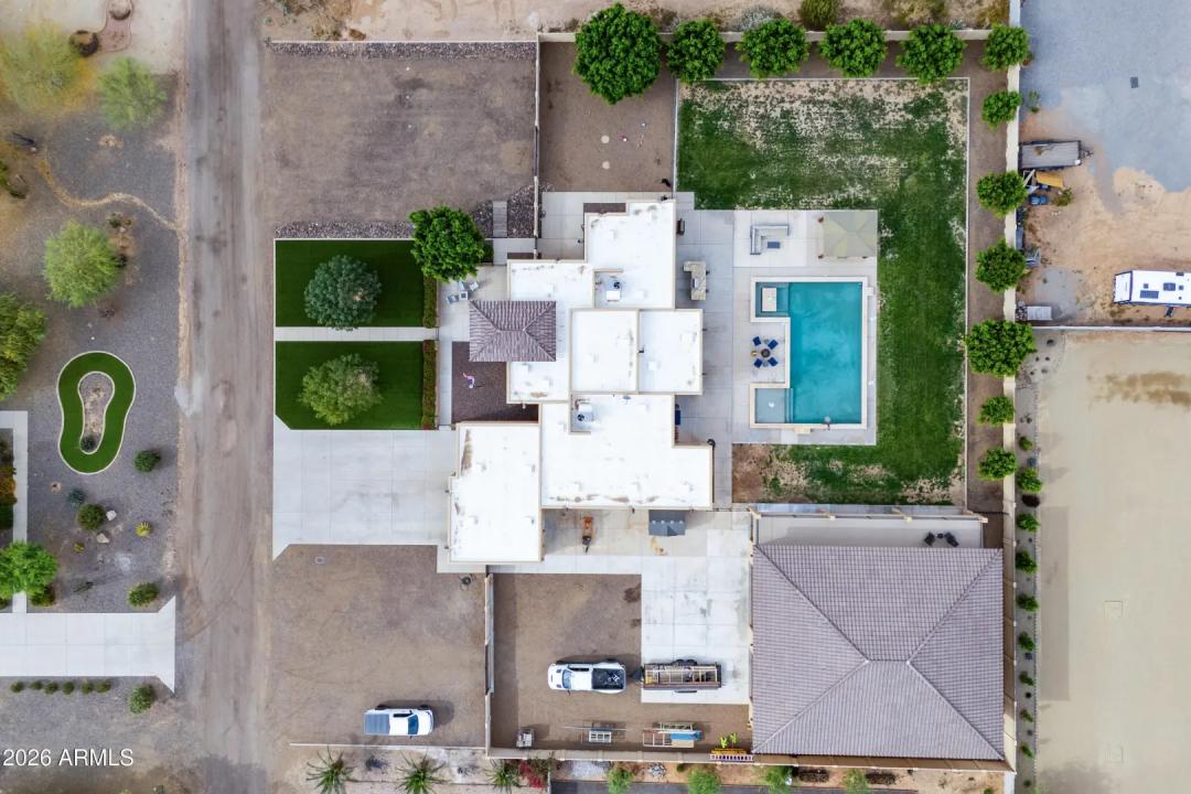 Real Estate Picture 71