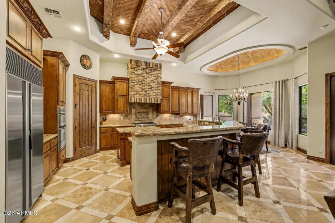Real Estate Picture 21