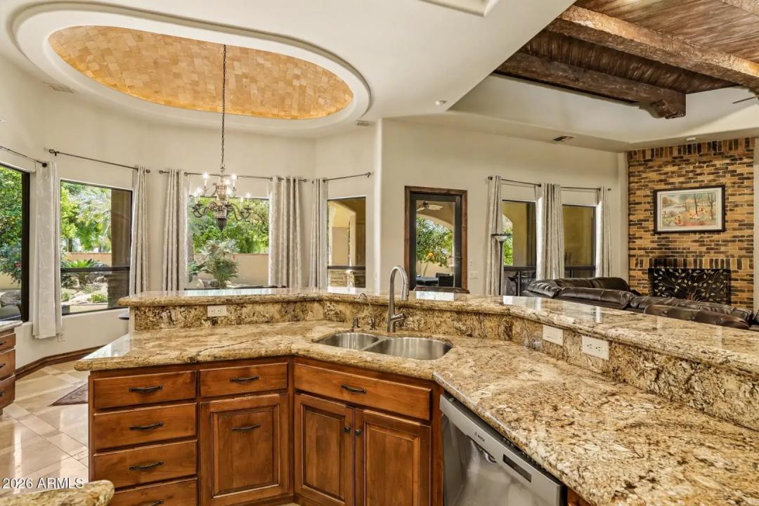 Real Estate Picture 19