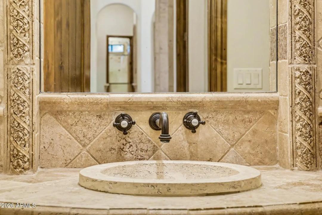 Real Estate Picture 34