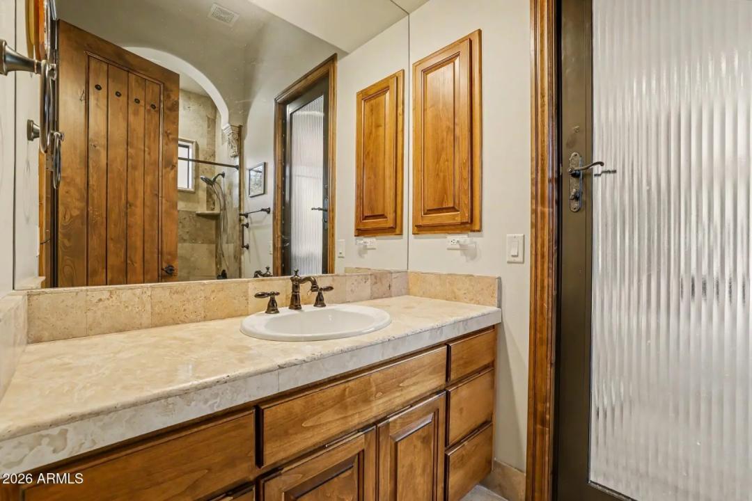 Real Estate Picture 48