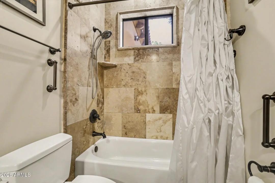 Real Estate Picture 49
