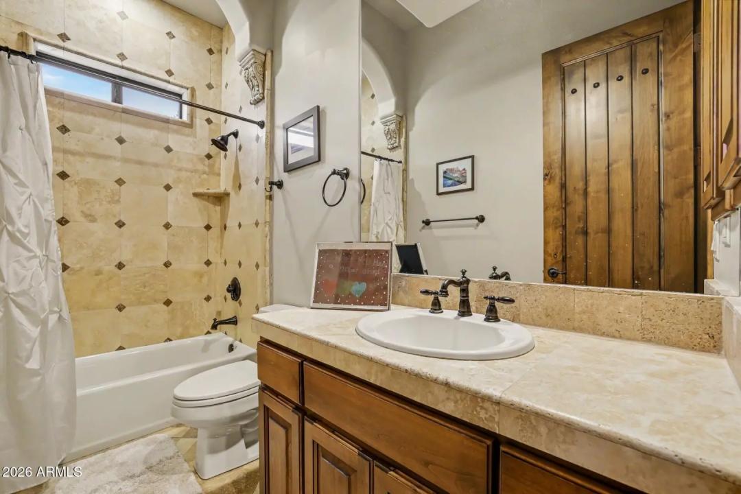 Real Estate Picture 59