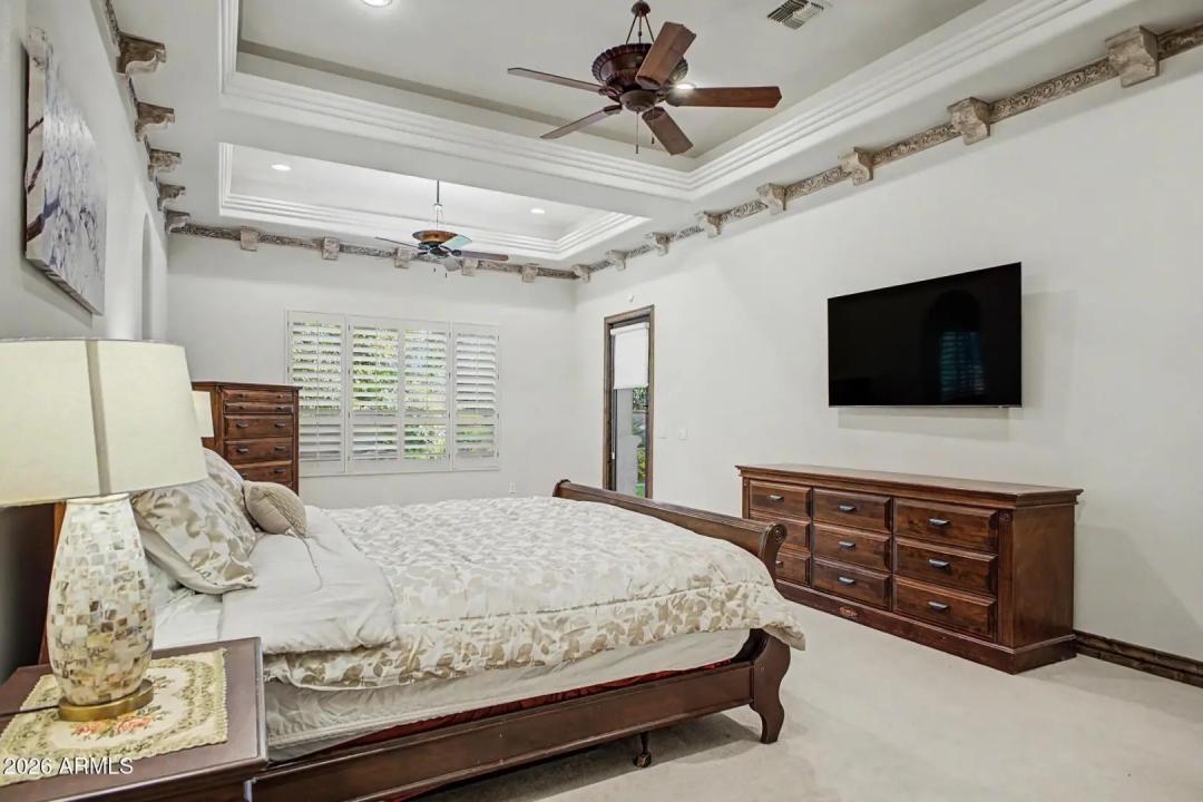 Real Estate Picture 38