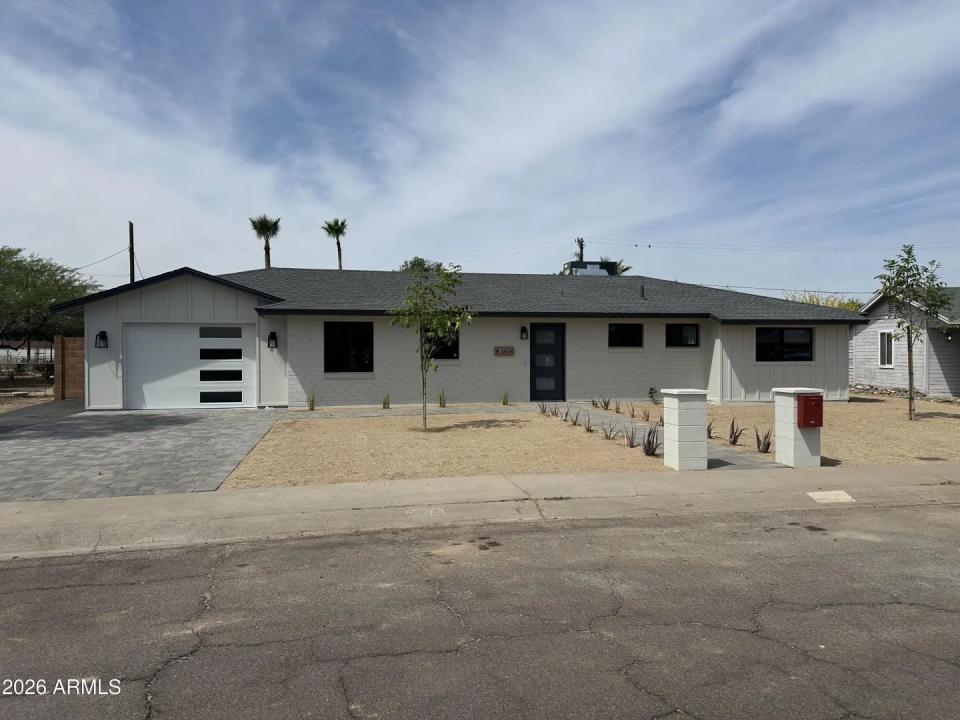 Real Estate Picture 1