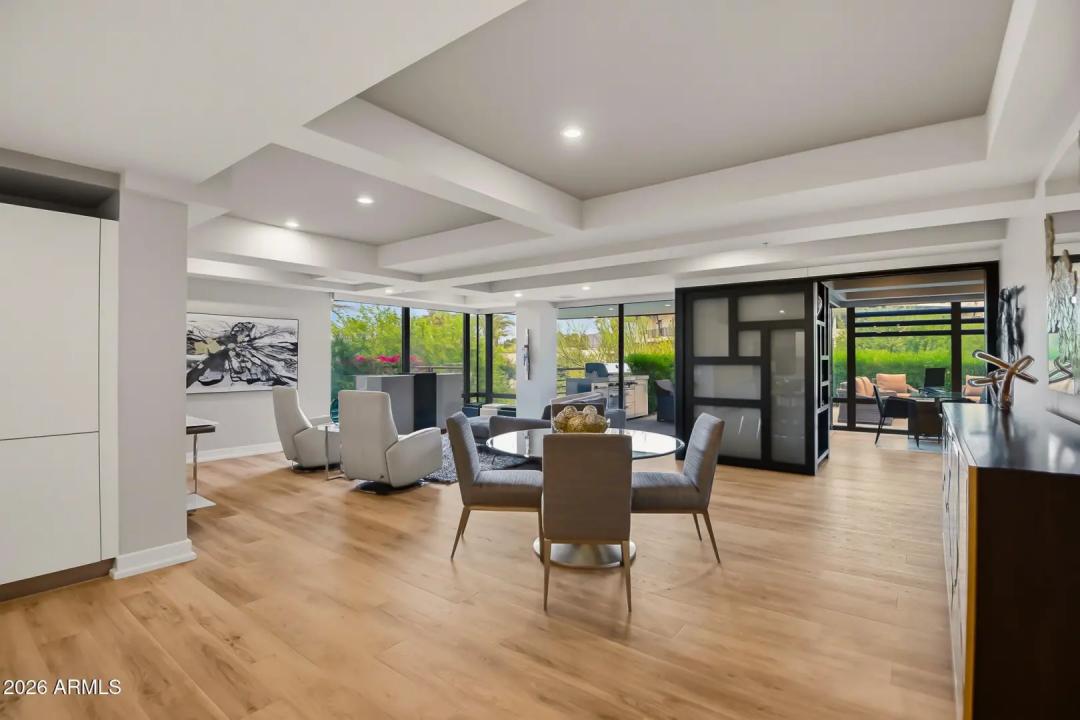 Real Estate Picture 33