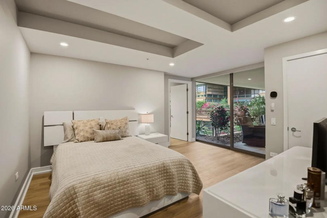 Real Estate Picture 44