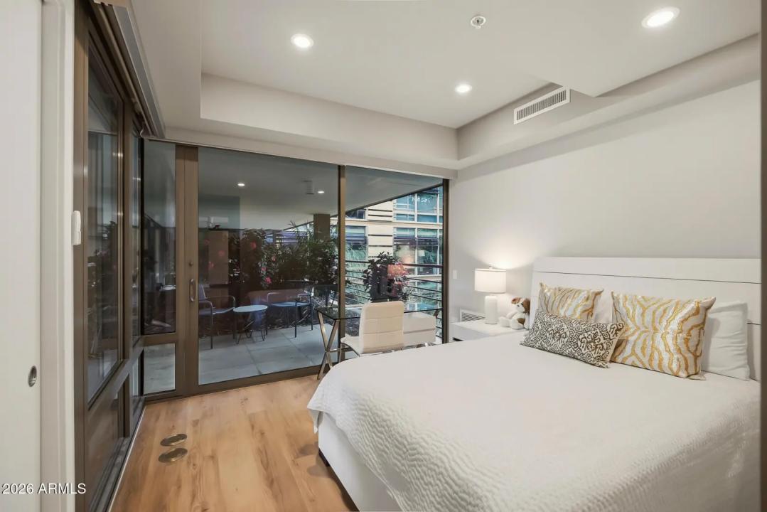 Real Estate Picture 48