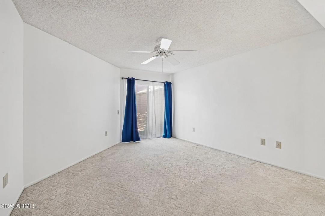 Real Estate Picture 13