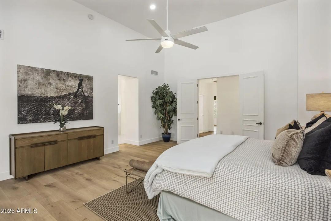 Real Estate Picture 21