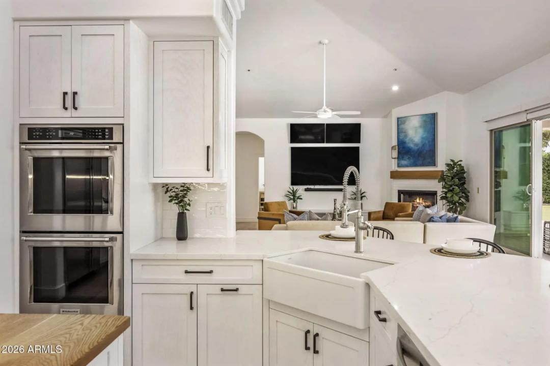 Real Estate Picture 15