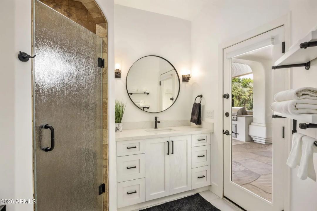 Real Estate Picture 34