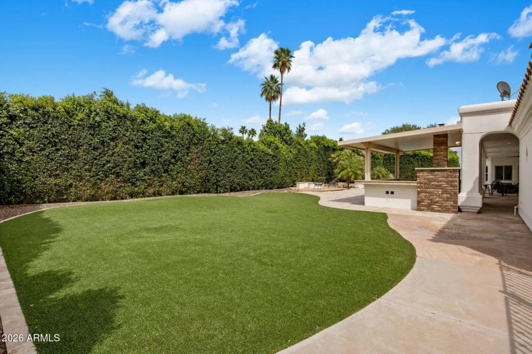 Real Estate Picture 38