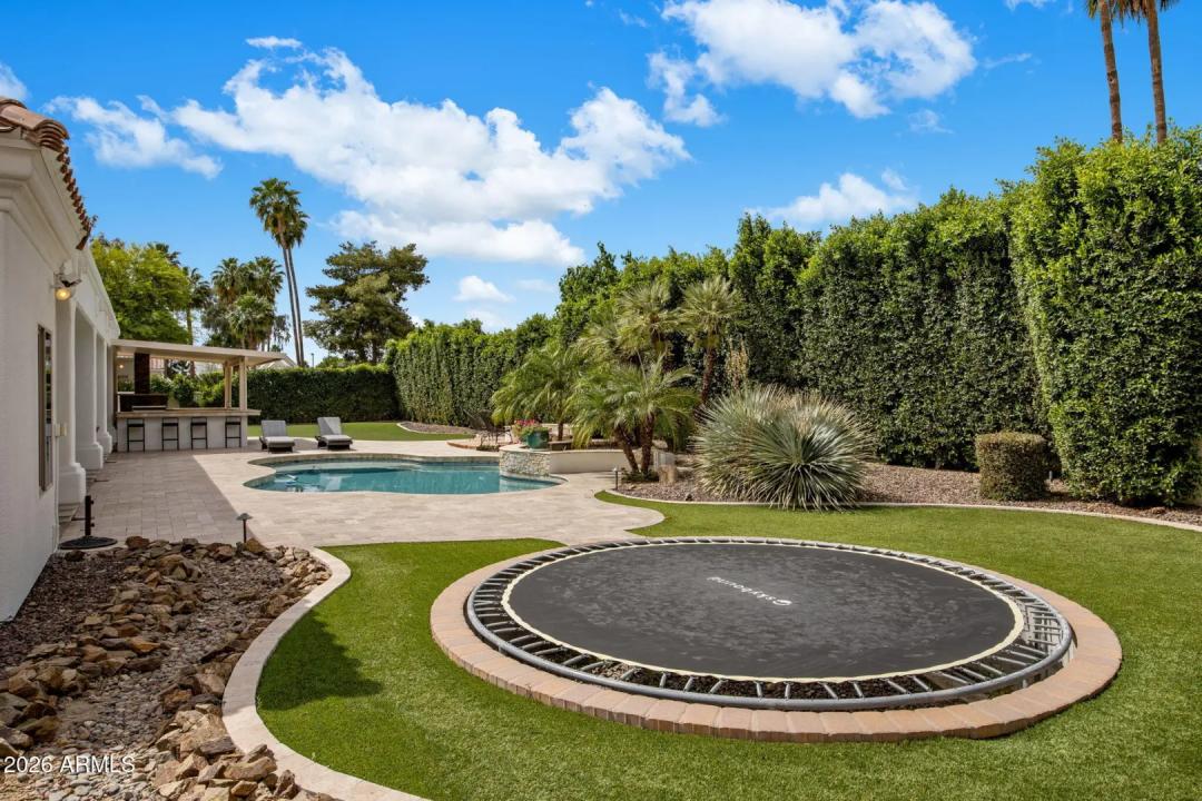 Real Estate Picture 41