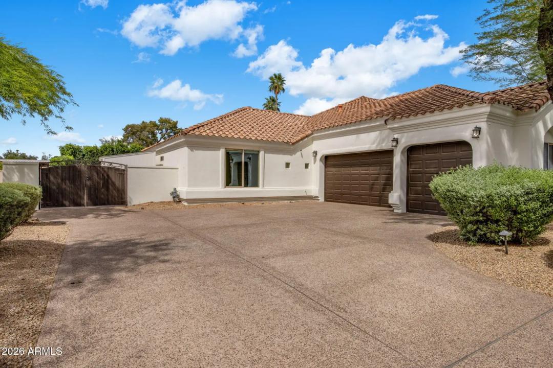 Real Estate Picture 5