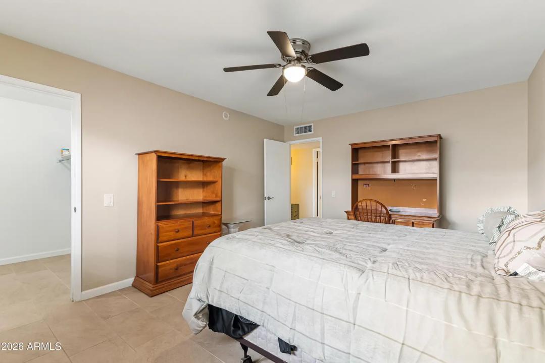 Real Estate Picture 28