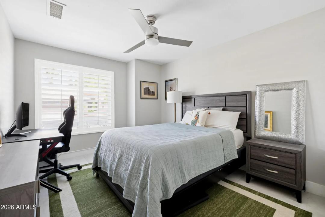 Real Estate Picture 29