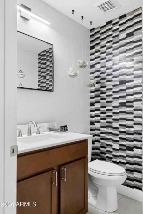 Real Estate Picture 33