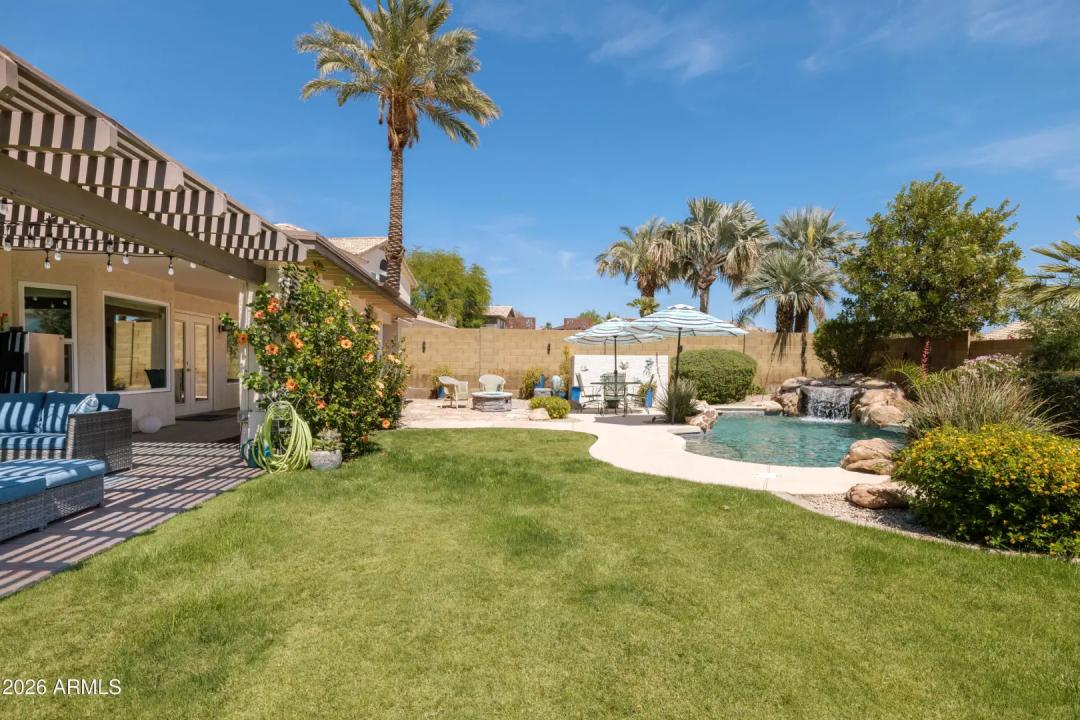 Real Estate Picture 40