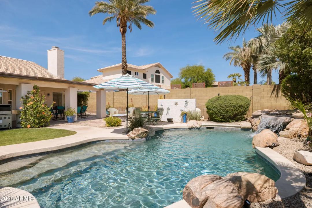 Real Estate Picture 42