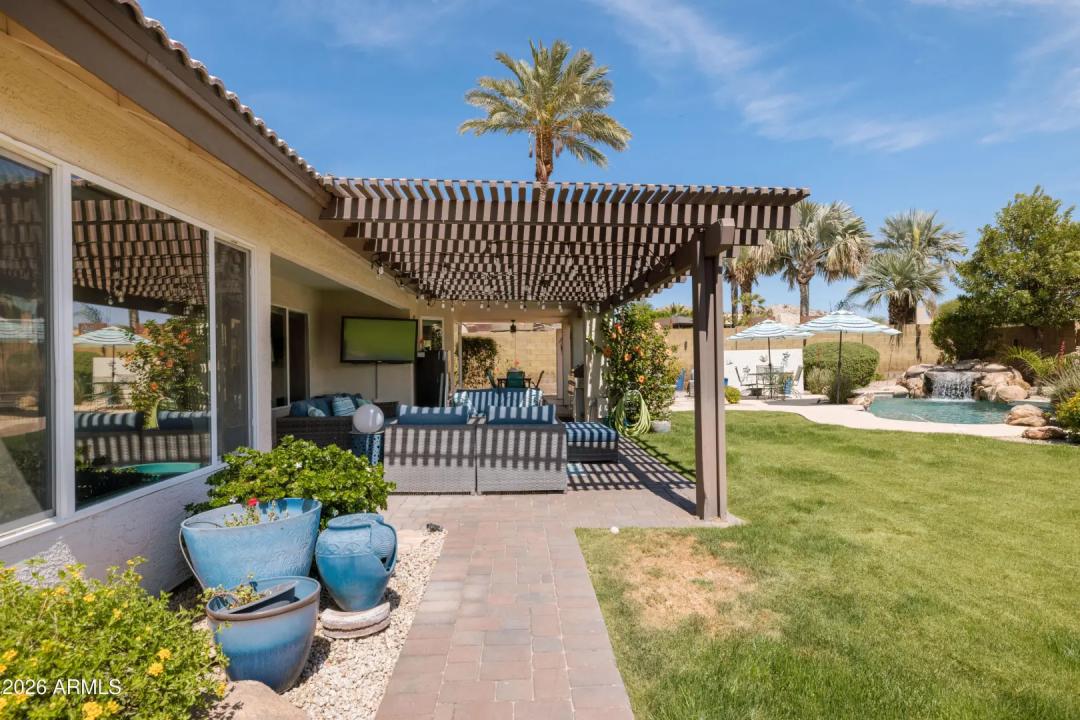 Real Estate Picture 36