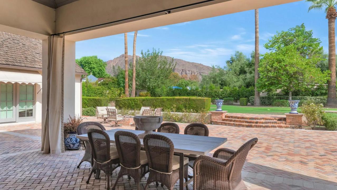 Real Estate Picture 23