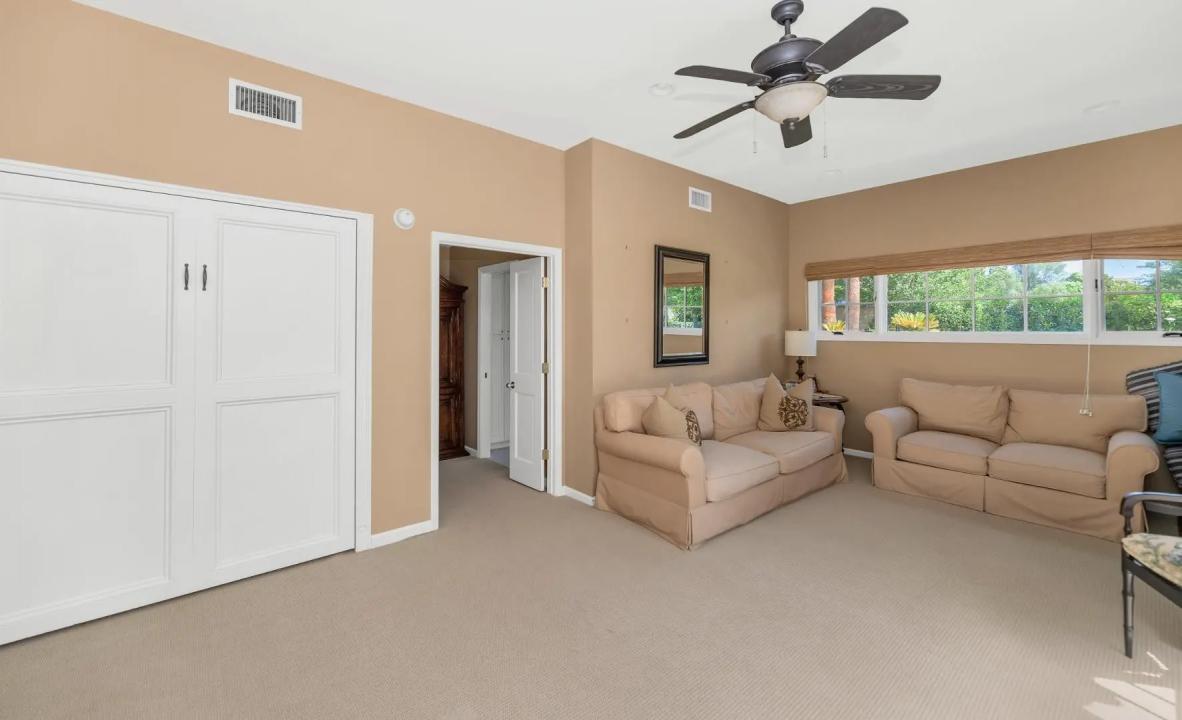Real Estate Picture 25