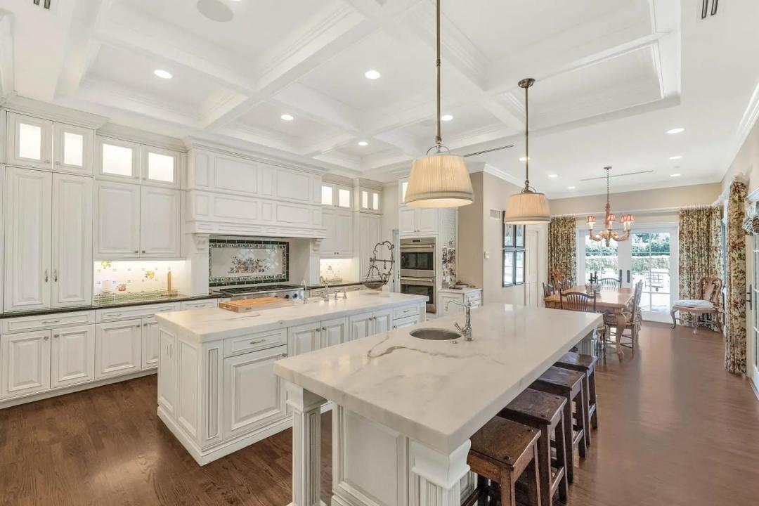 Real Estate Picture 30