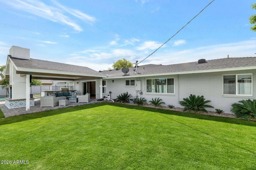 Real Estate Picture 21